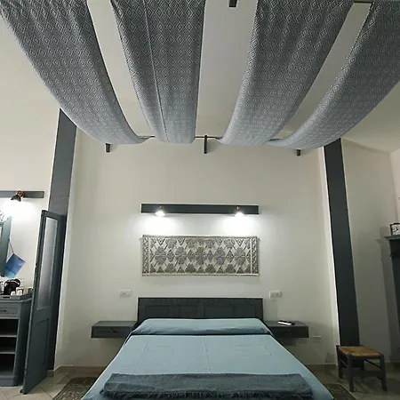 Guest house Domo Anna 4*