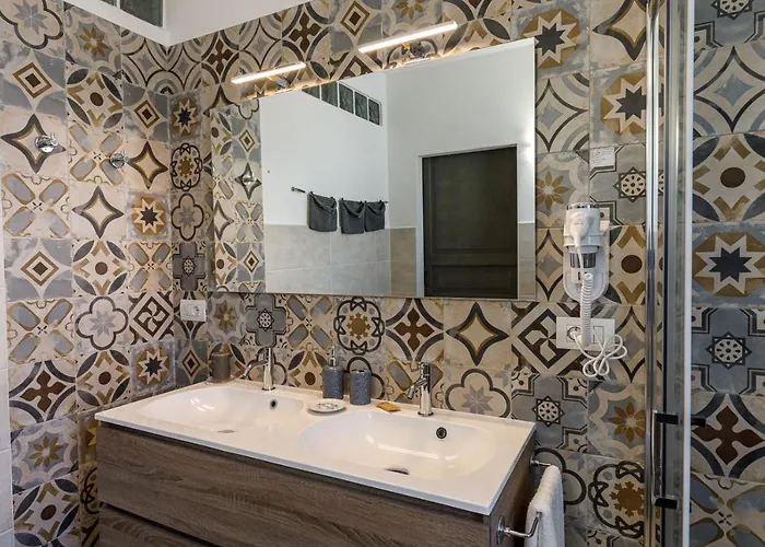 Domo Anna Pensión 4*