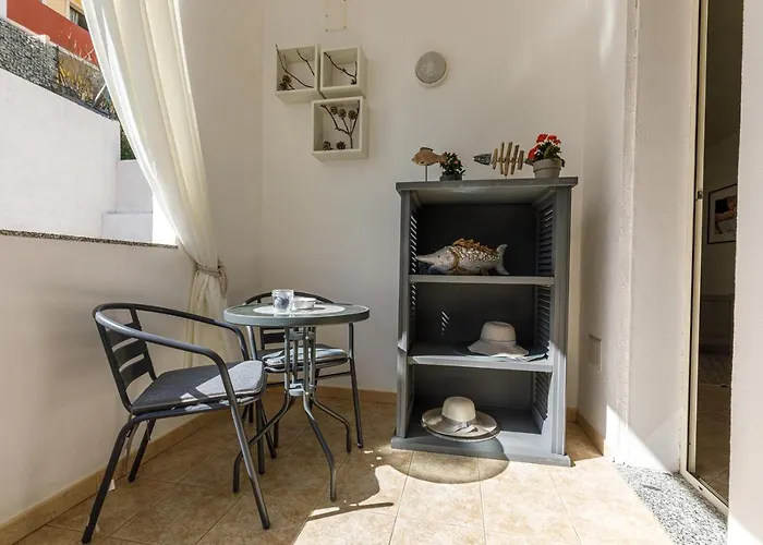 ゲストハウス Domo Anna